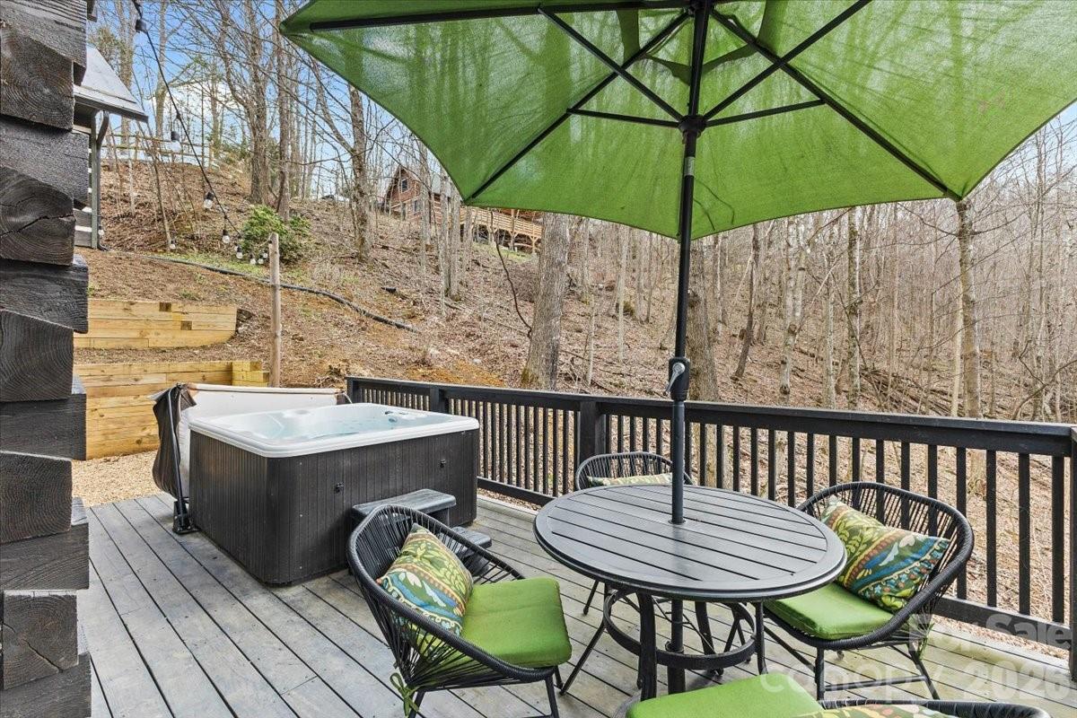 1444 Rich Mountain Road — Zionville