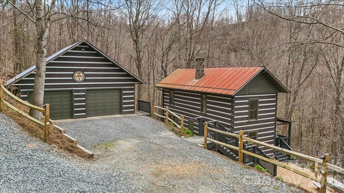 1444 Rich Mountain Road — Zionville