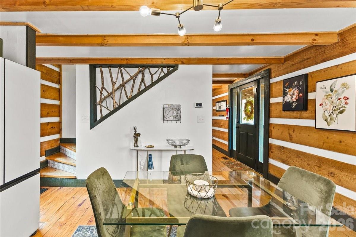 1444 Rich Mountain Road — Zionville
