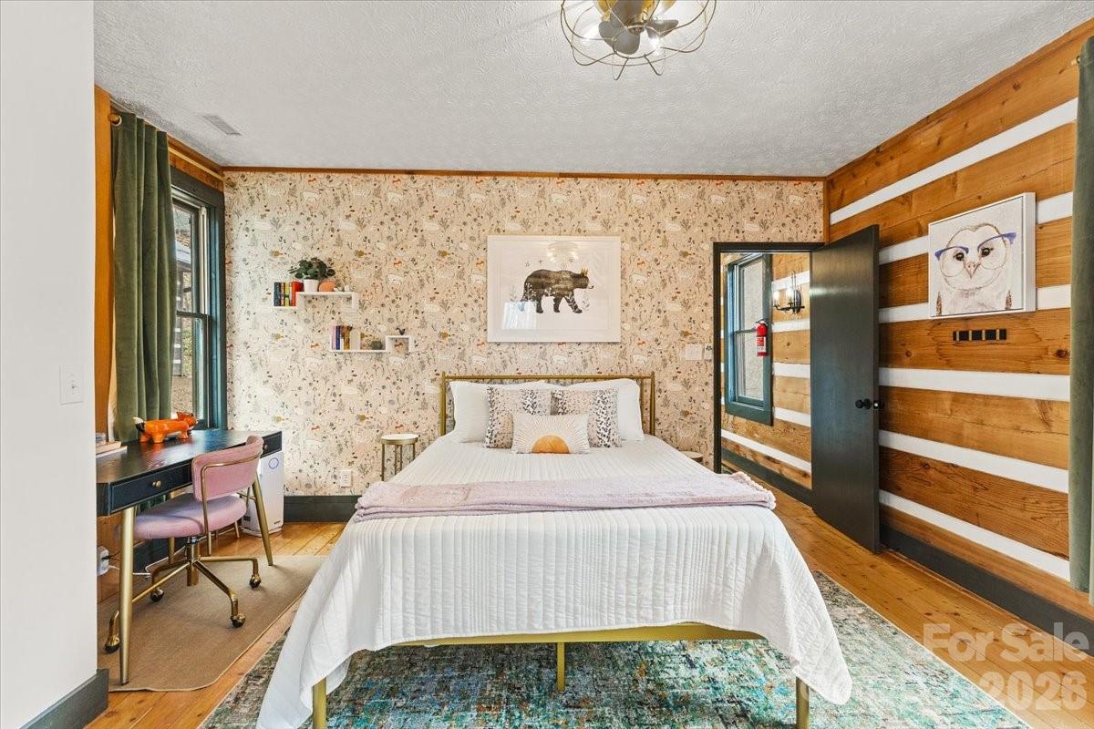 1444 Rich Mountain Road — Zionville