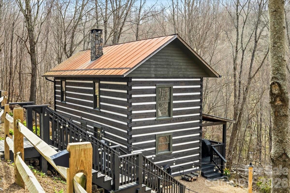 1444 Rich Mountain Road — Zionville
