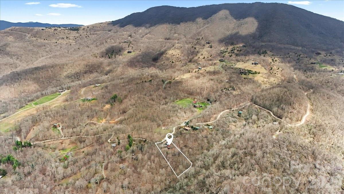 1444 Rich Mountain Road — Zionville