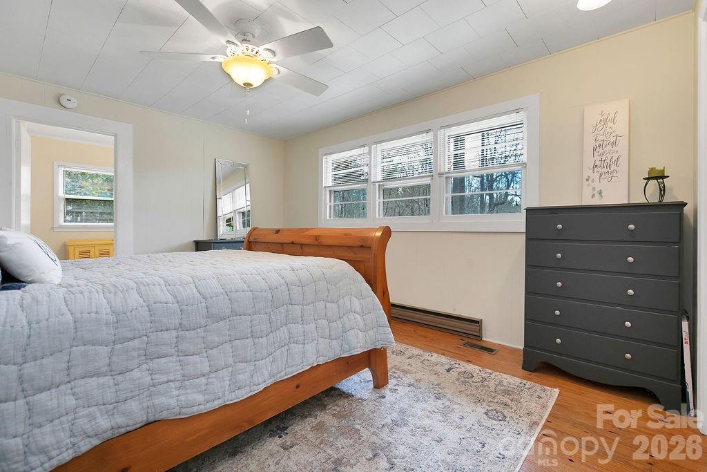 218 Hickory Lane — Lake Toxaway