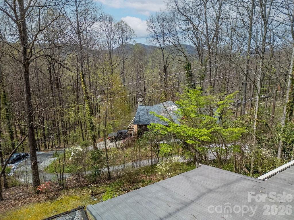 218 Hickory Lane — Lake Toxaway
