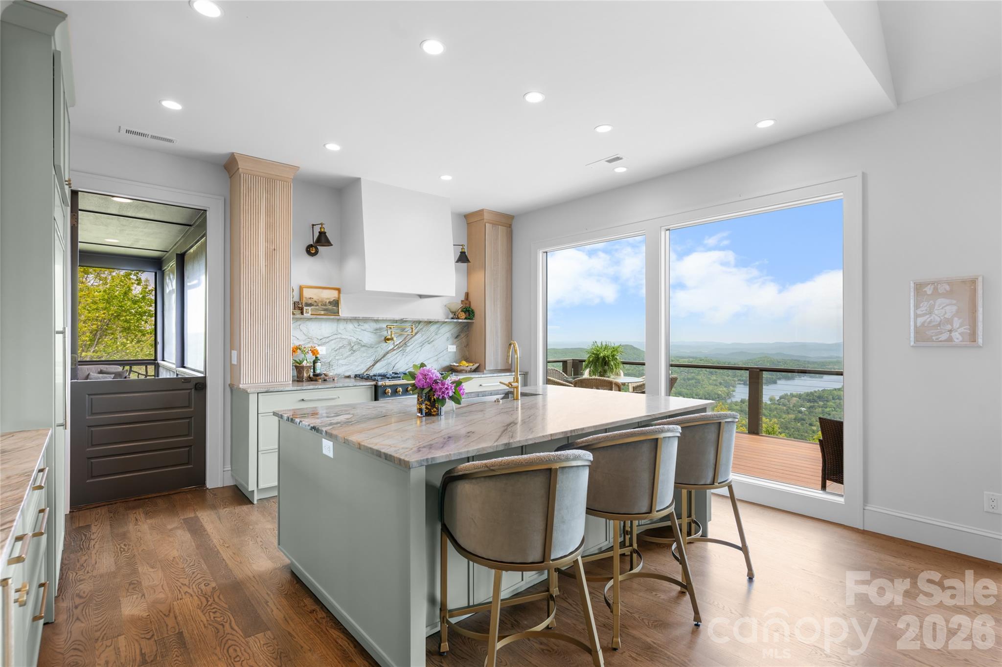 96 Moltz Court — Lake Toxaway