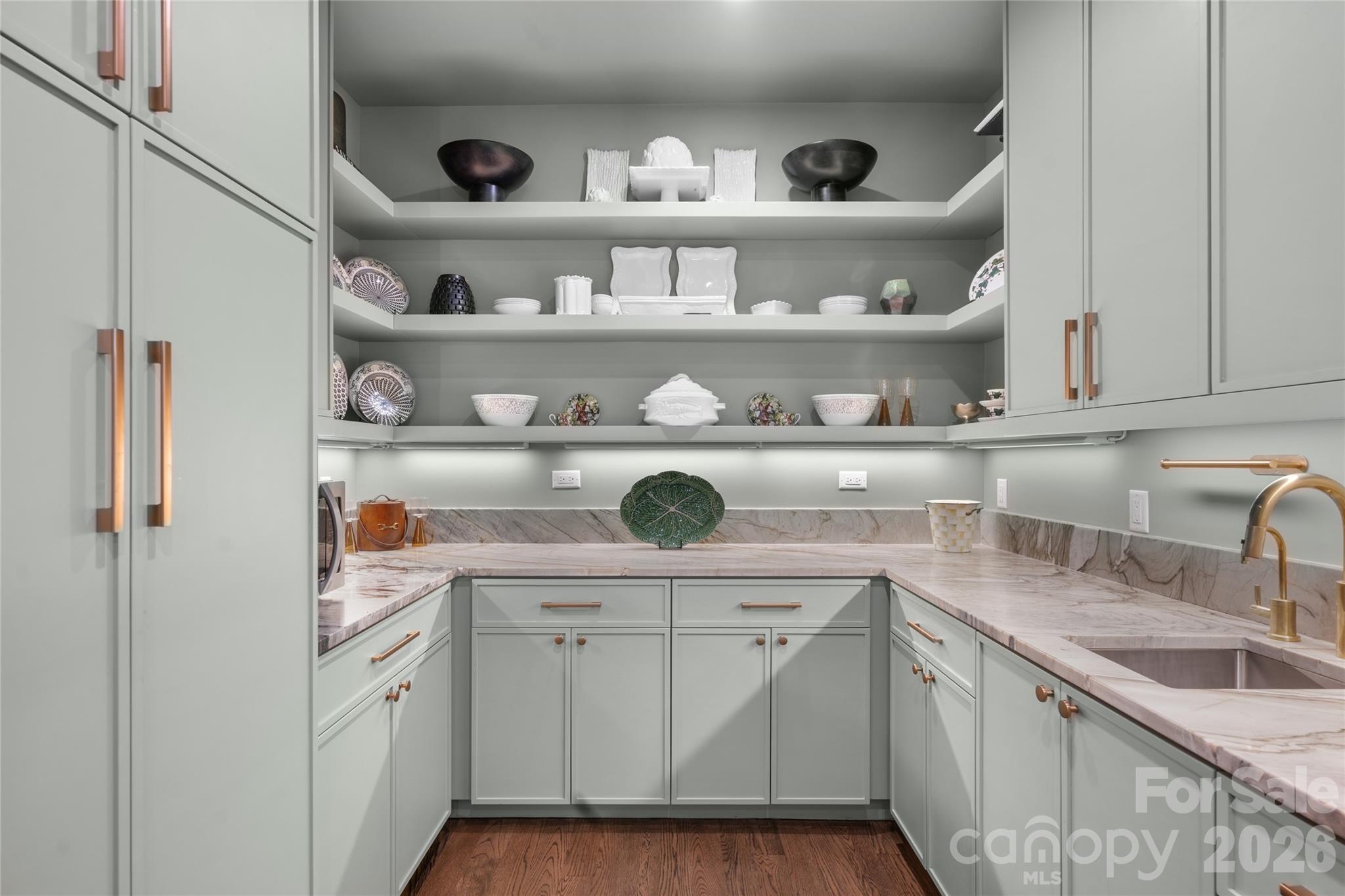96 Moltz Court — Lake Toxaway