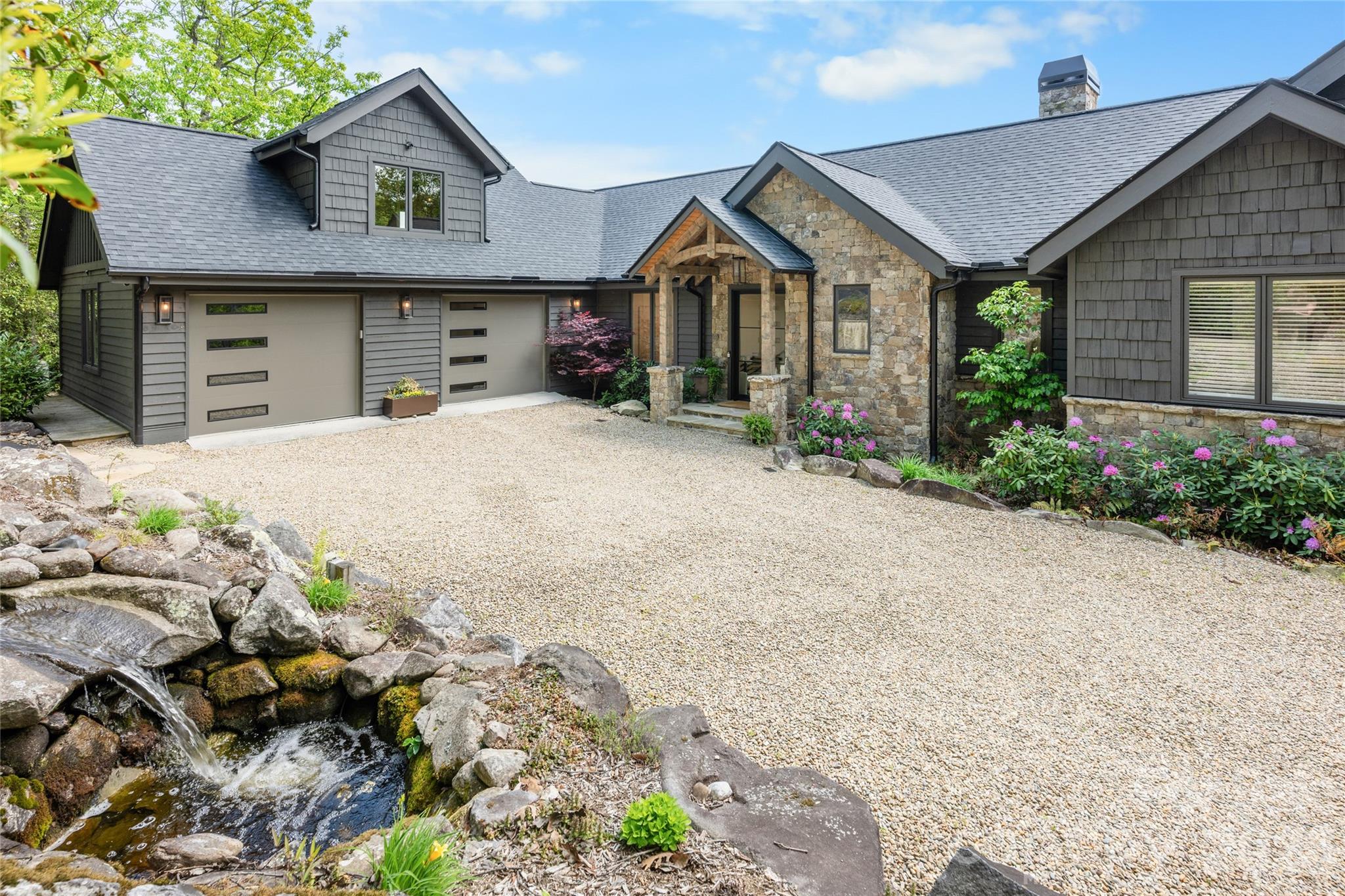 96 Moltz Court — Lake Toxaway
