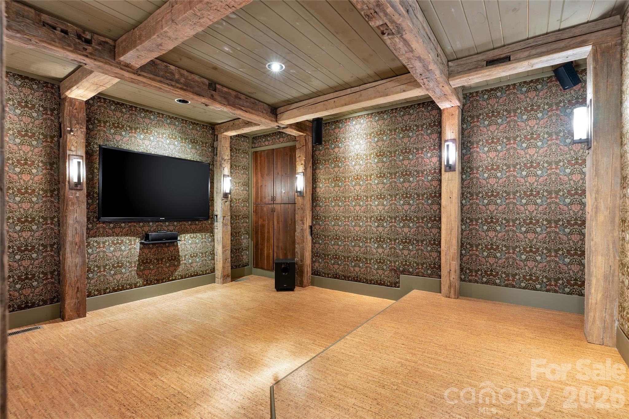 96 Moltz Court — Lake Toxaway