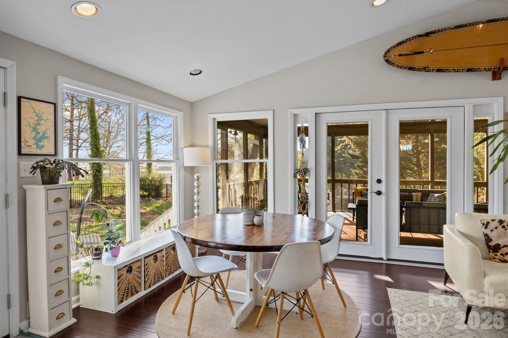 5218 Glenwood Street — Sherrills Ford