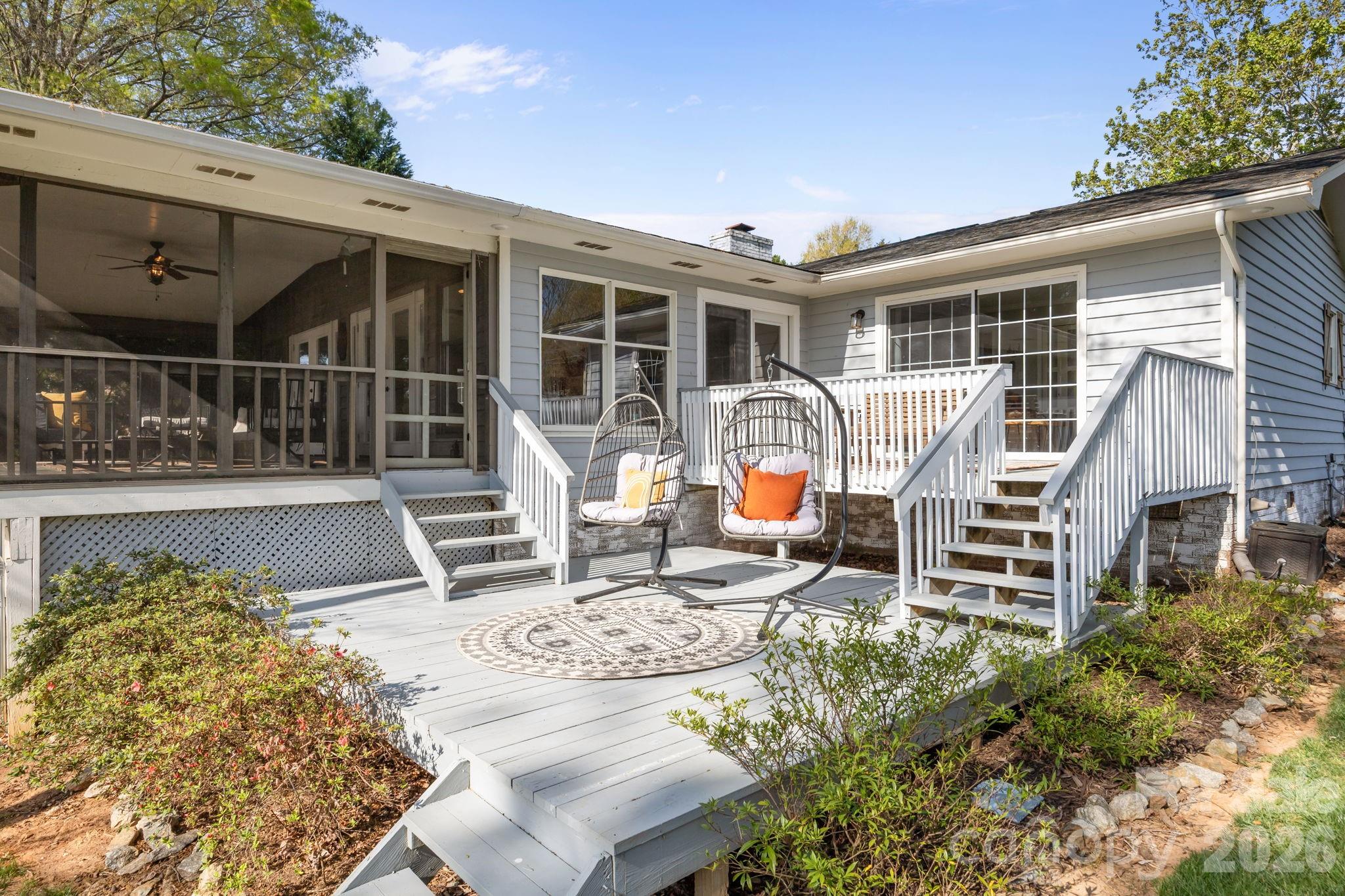 5218 Glenwood Street — Sherrills Ford