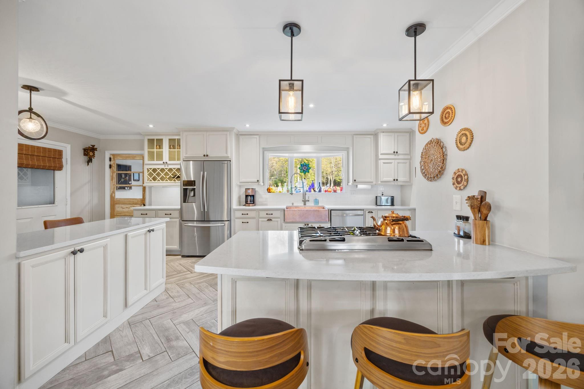 5218 Glenwood Street — Sherrills Ford