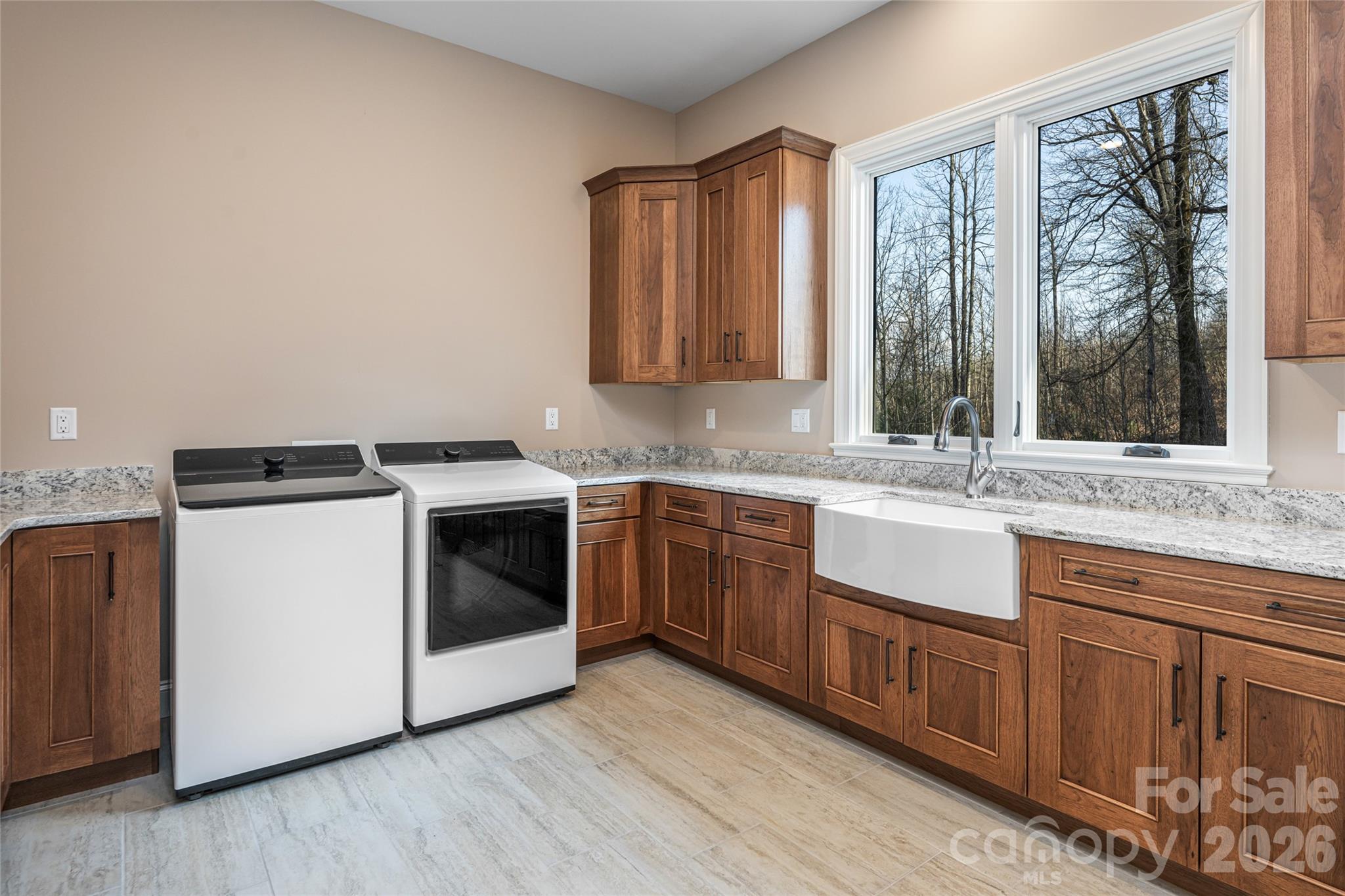 527 Falkirk Way — Zirconia