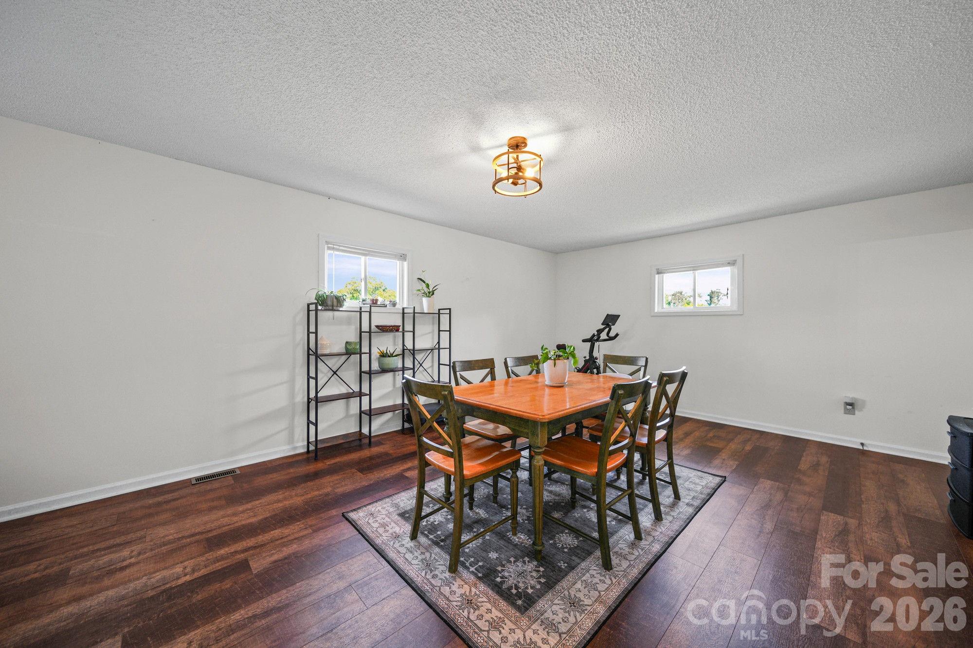5949 Old Thompson Road — Norwood