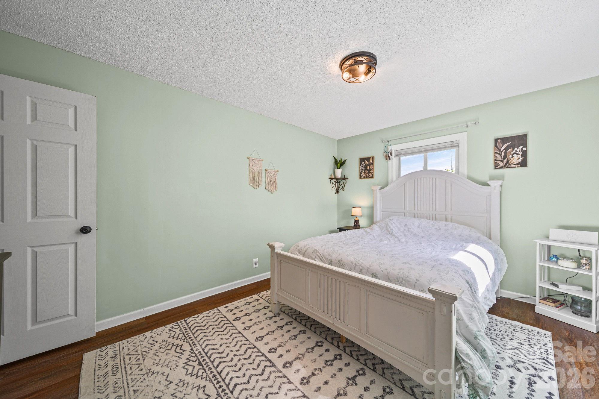 5949 Old Thompson Road — Norwood
