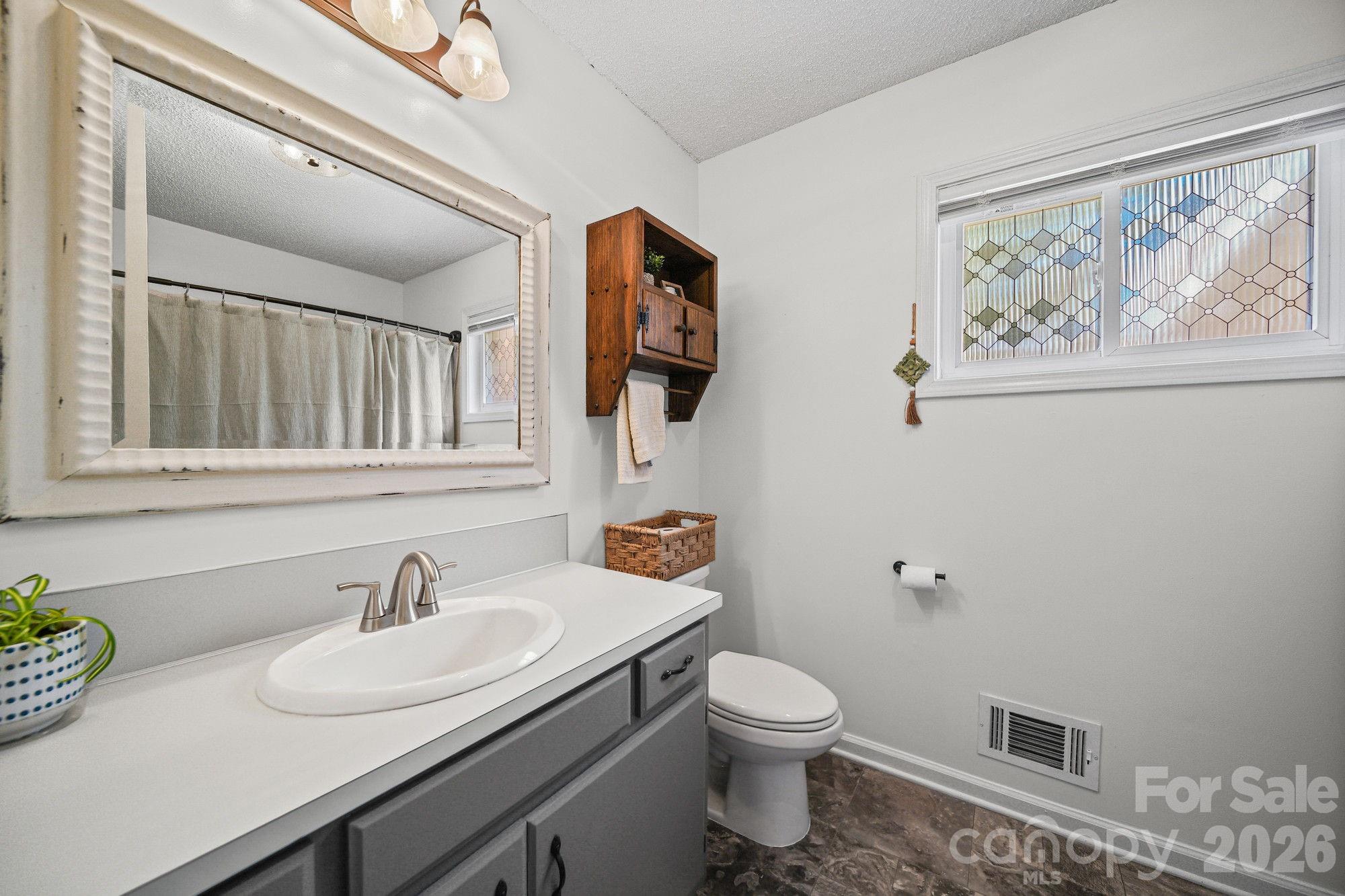 5949 Old Thompson Road — Norwood