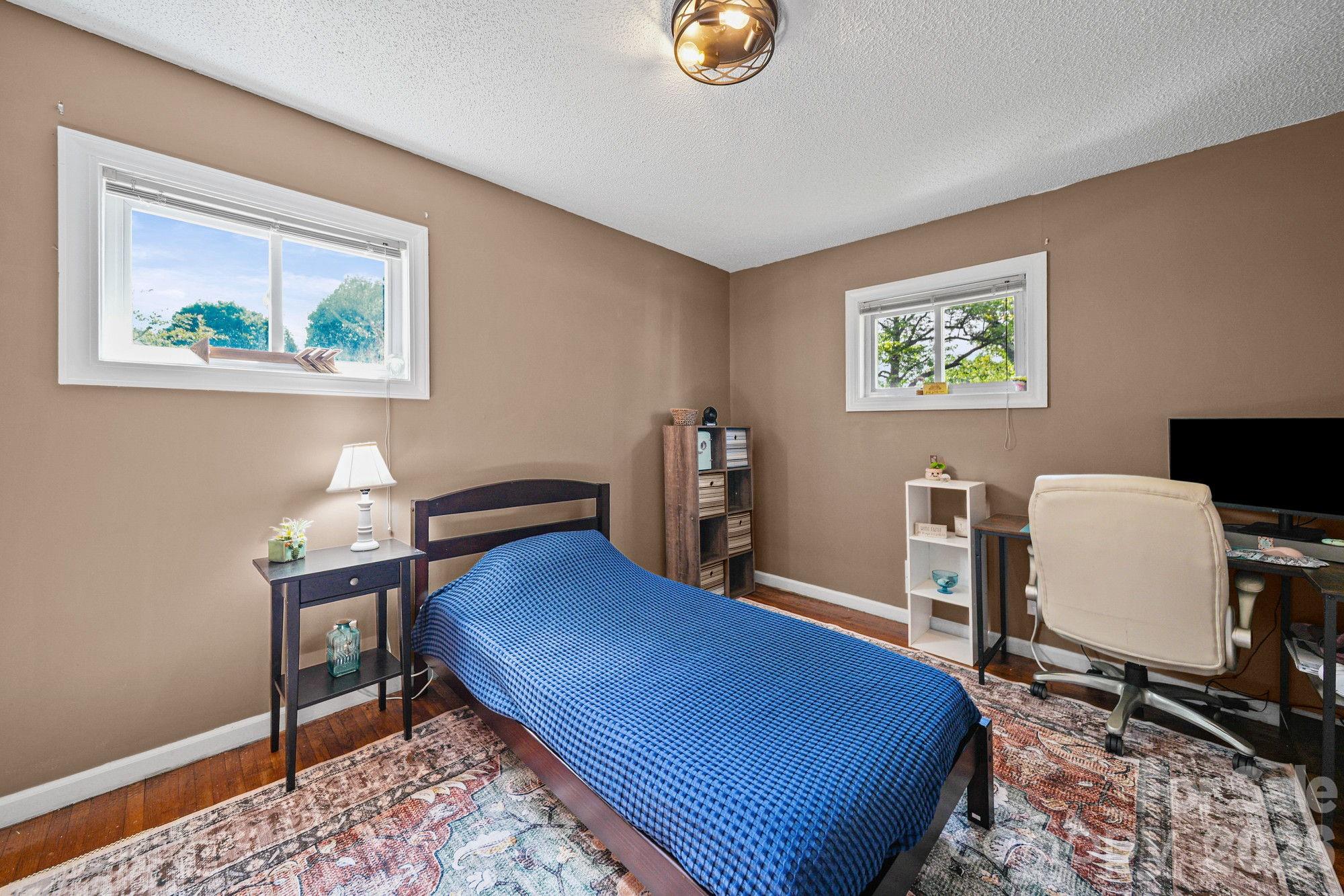 5949 Old Thompson Road — Norwood