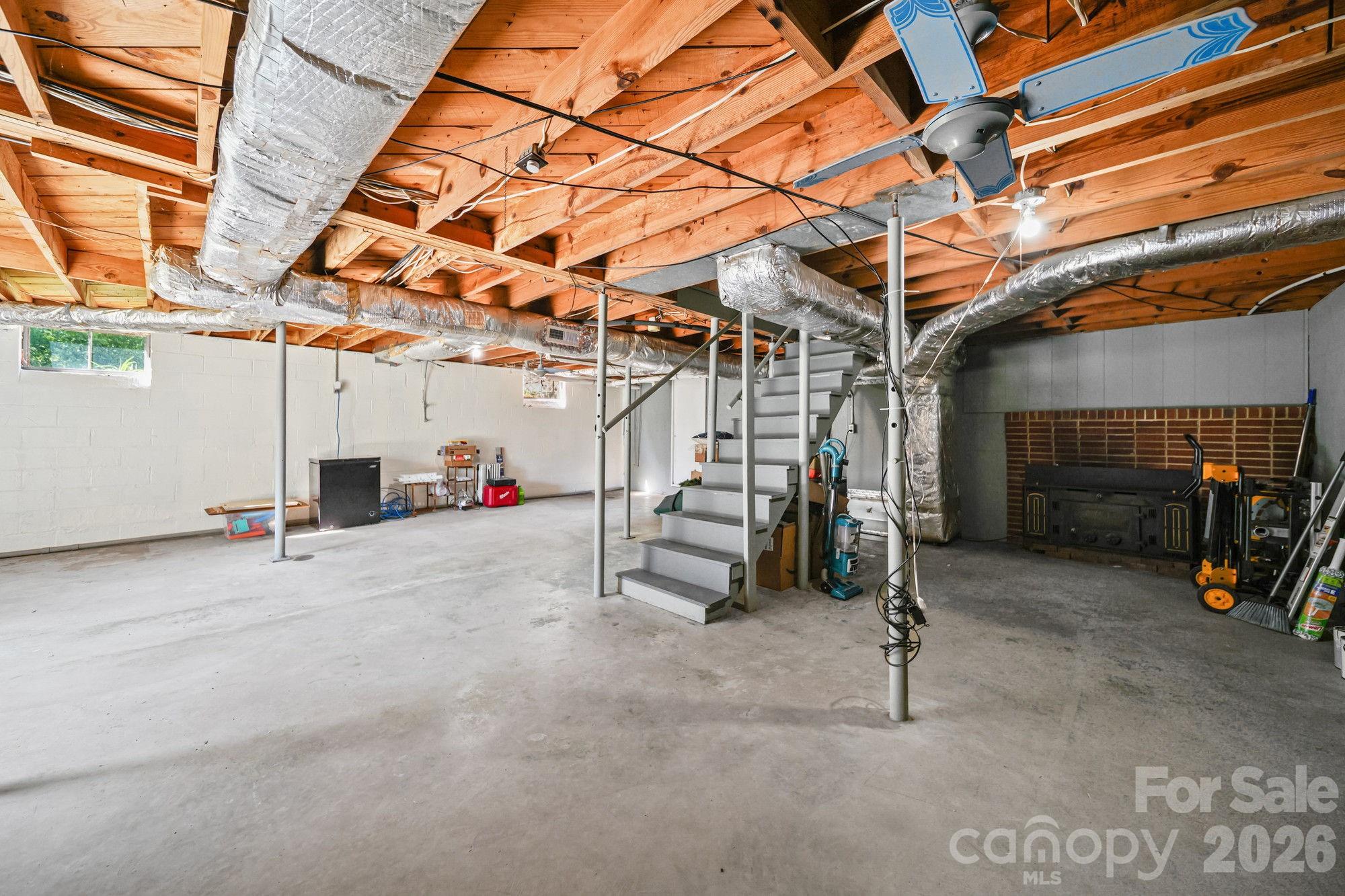 5949 Old Thompson Road — Norwood