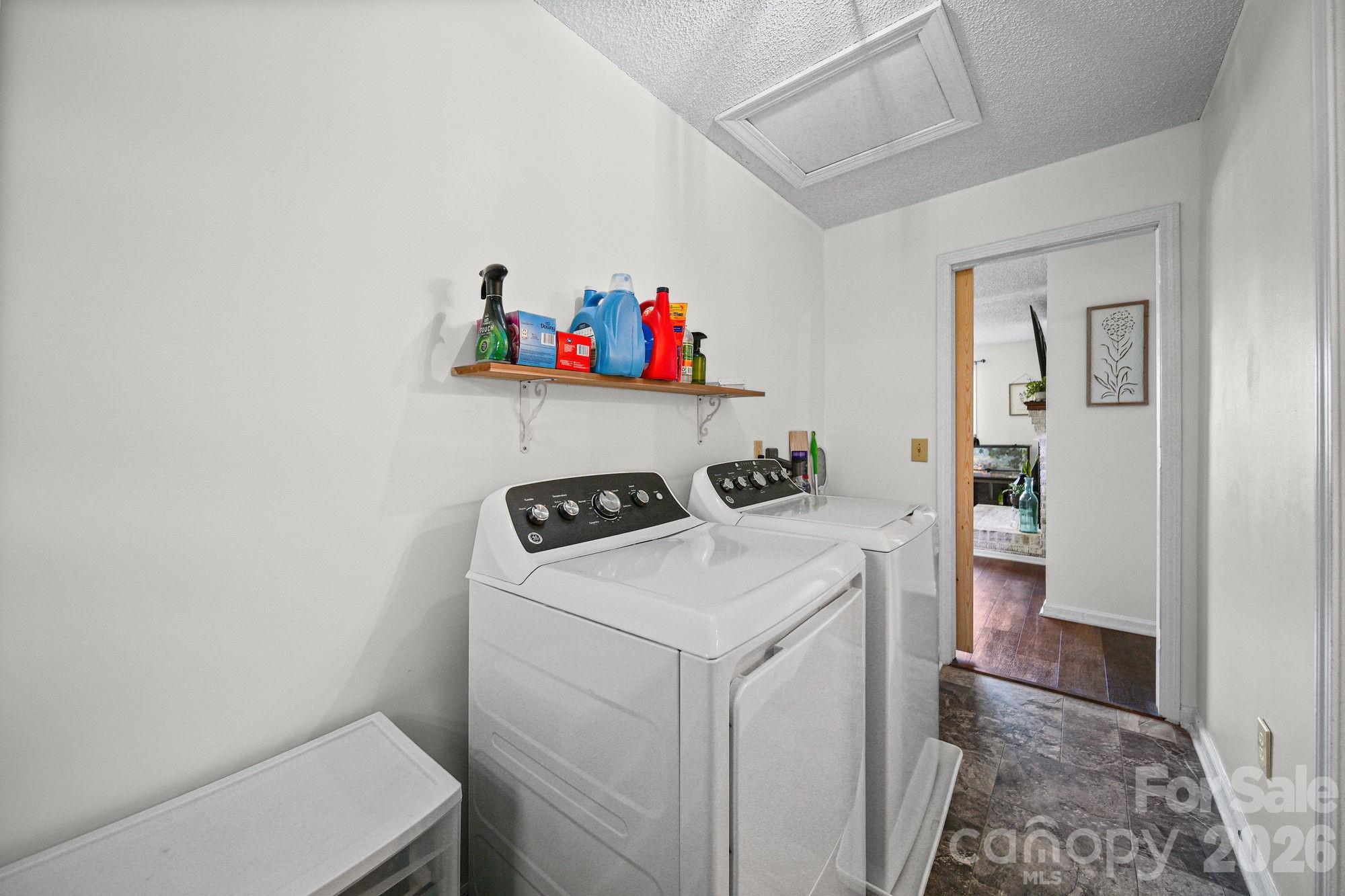 5949 Old Thompson Road — Norwood