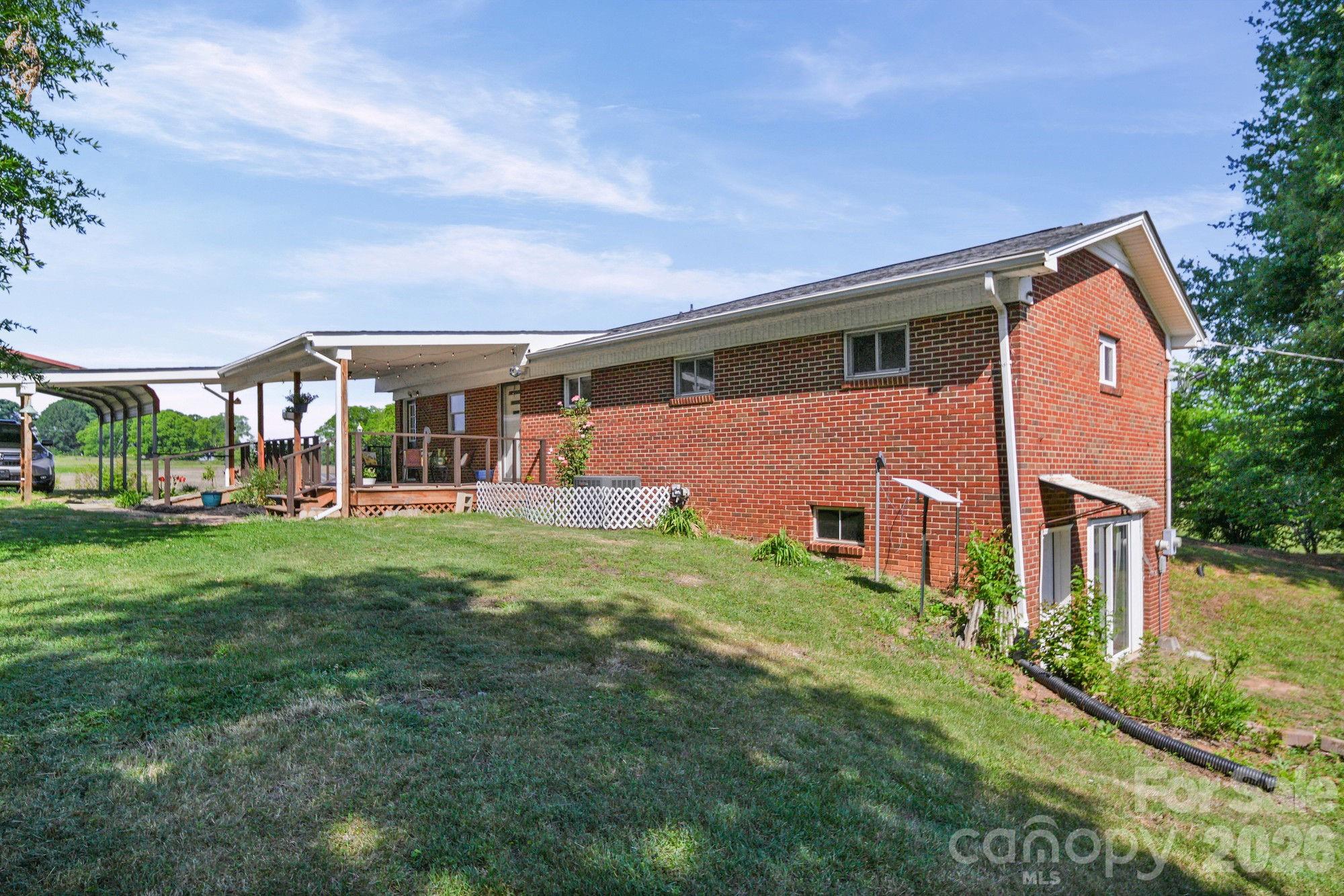 5949 Old Thompson Road — Norwood