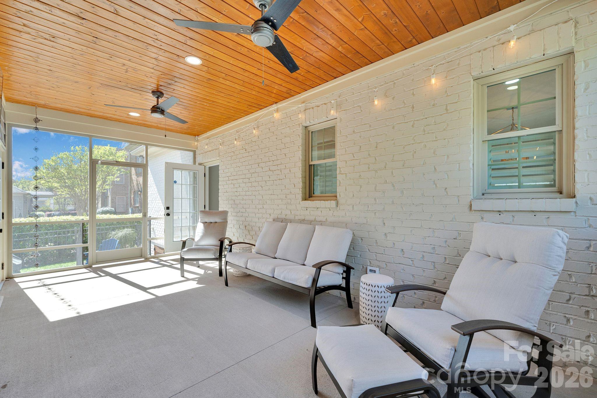 1068 Belmont Village Drive — Belmont