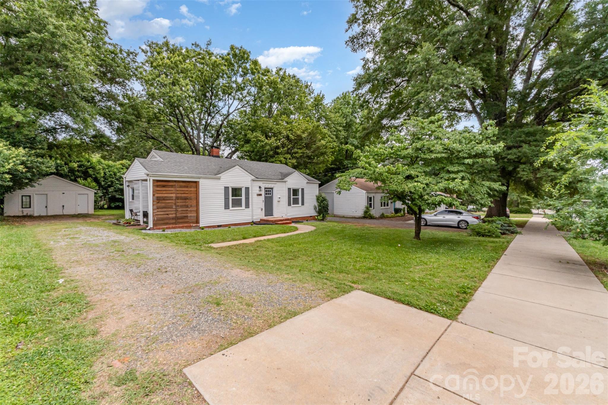 2601 Ashley Road — Charlotte