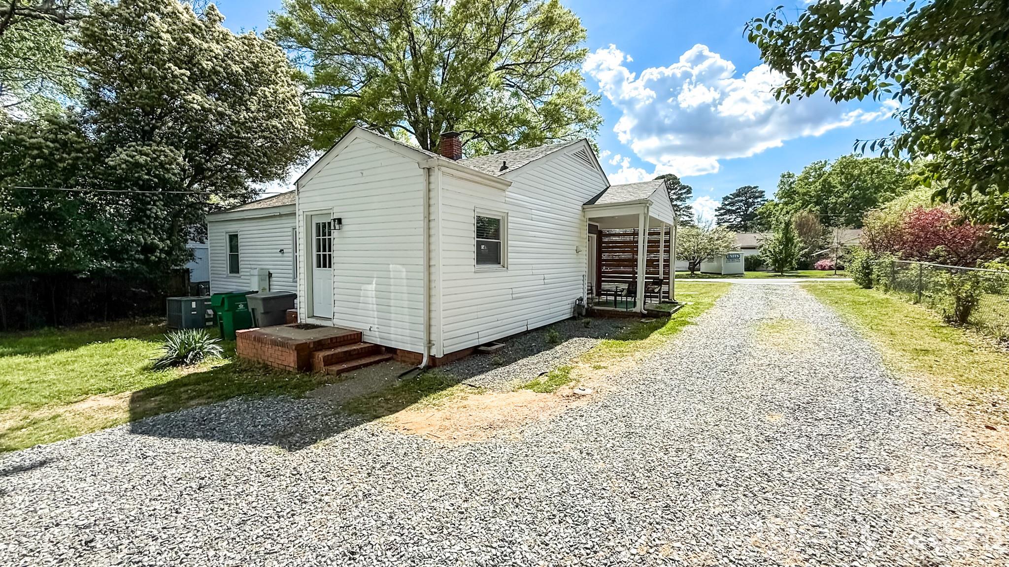 2601 Ashley Road — Charlotte