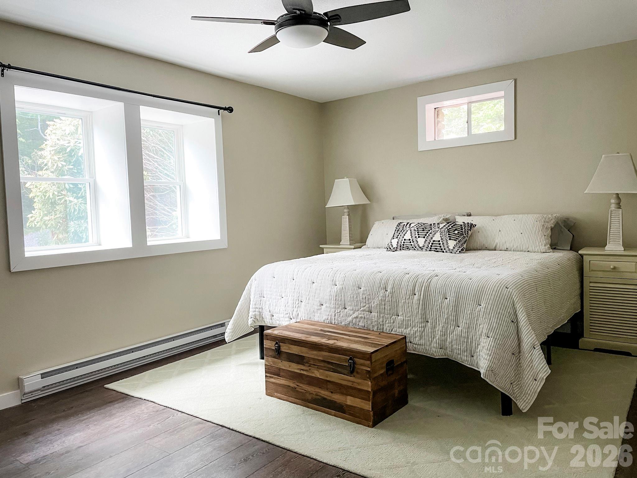 536 Lands End Lane — Maggie Valley