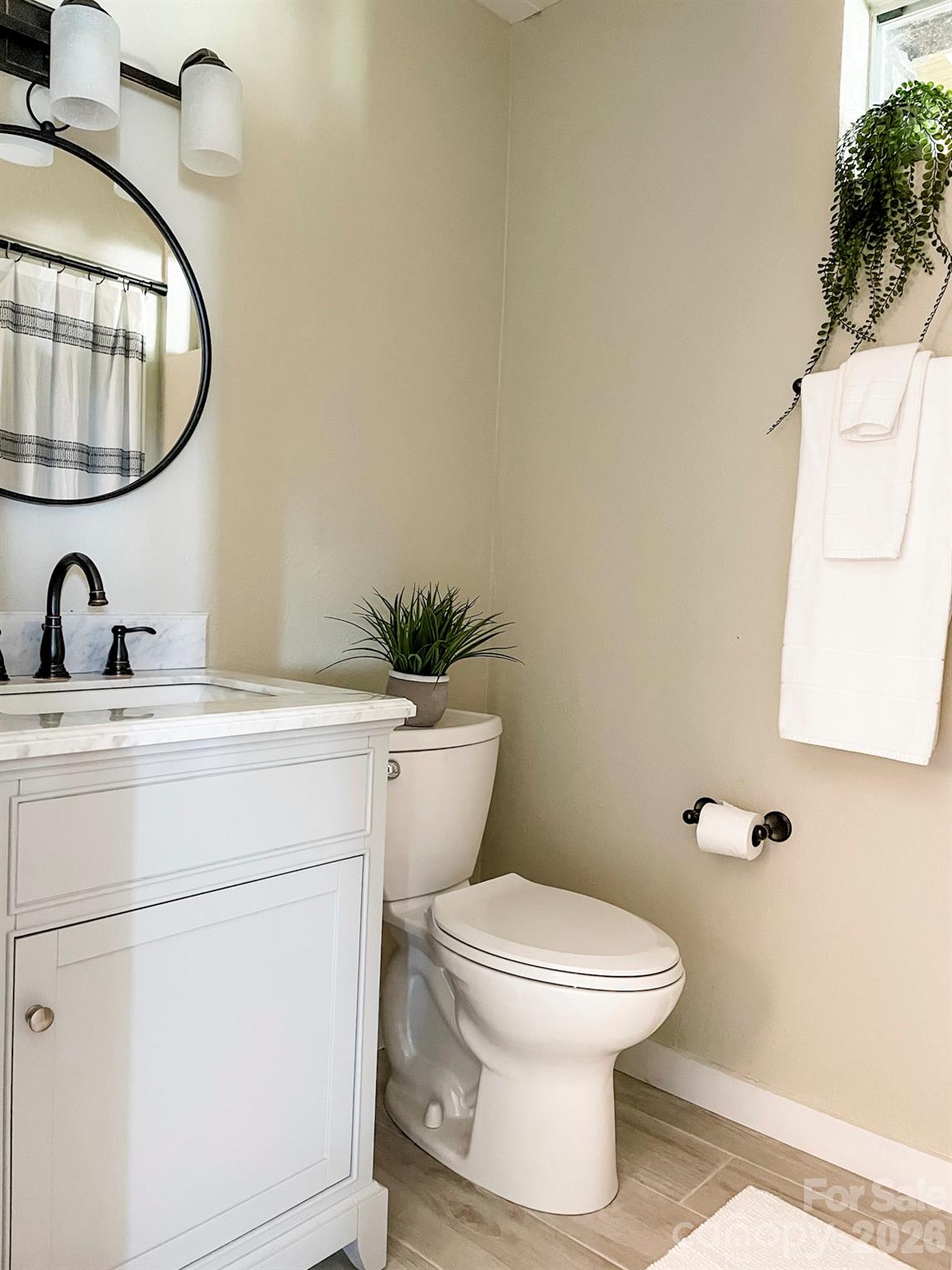 536 Lands End Lane — Maggie Valley