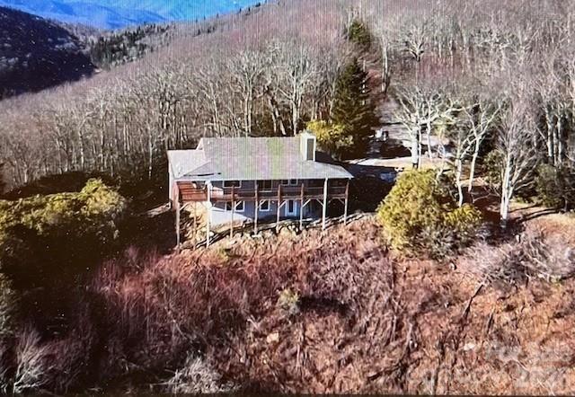 536 Lands End Lane — Maggie Valley