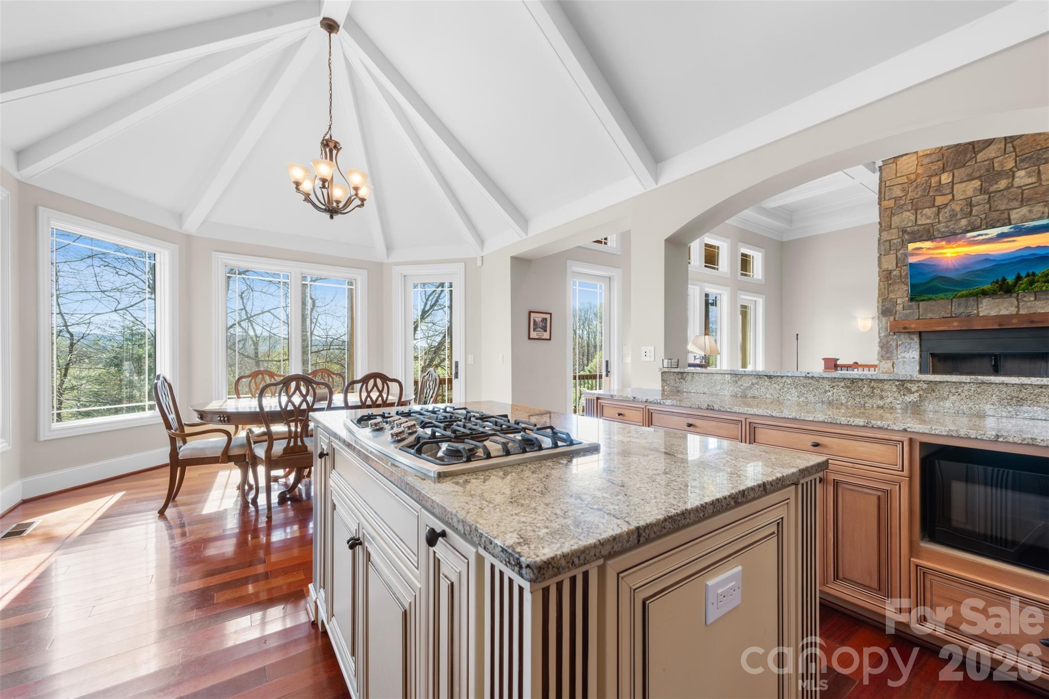 46 N Ridge Lane — Newland