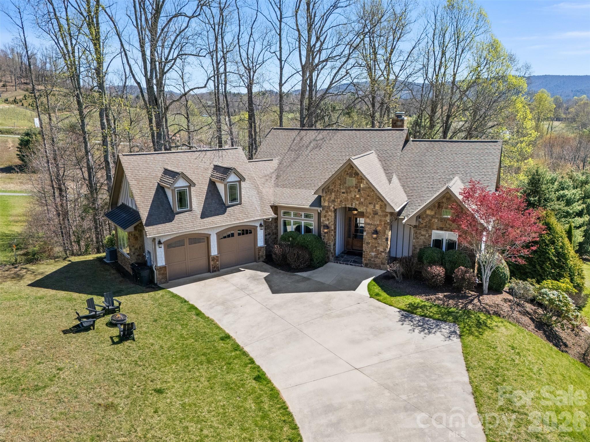 46 N Ridge Lane — Newland