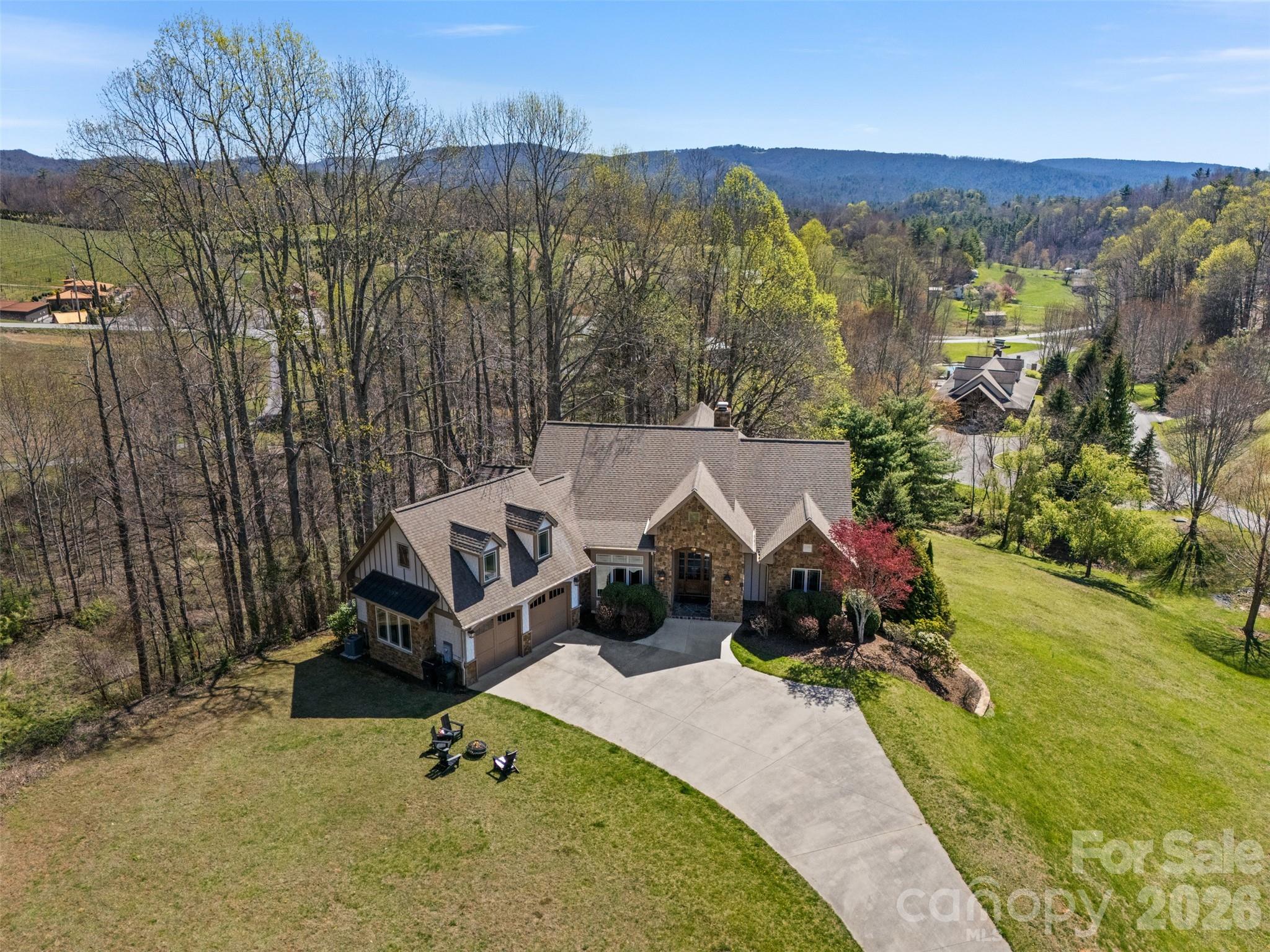 46 N Ridge Lane — Newland