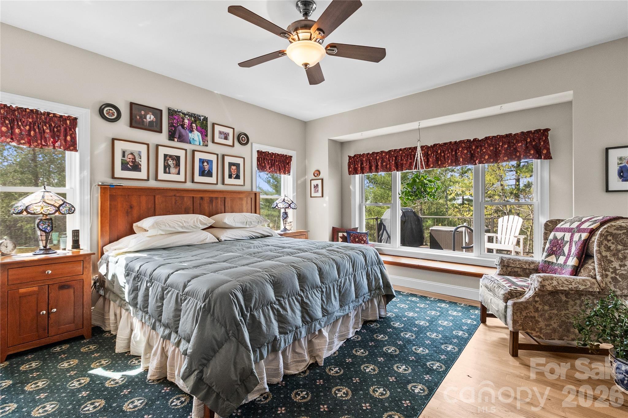 1103 River Ridge Way — Lenoir
