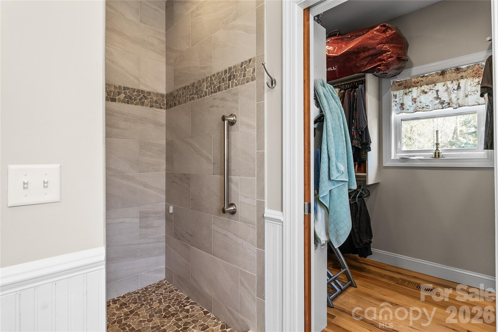 1103 River Ridge Way — Lenoir