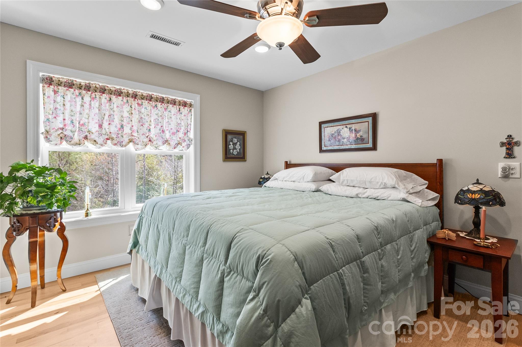 1103 River Ridge Way — Lenoir