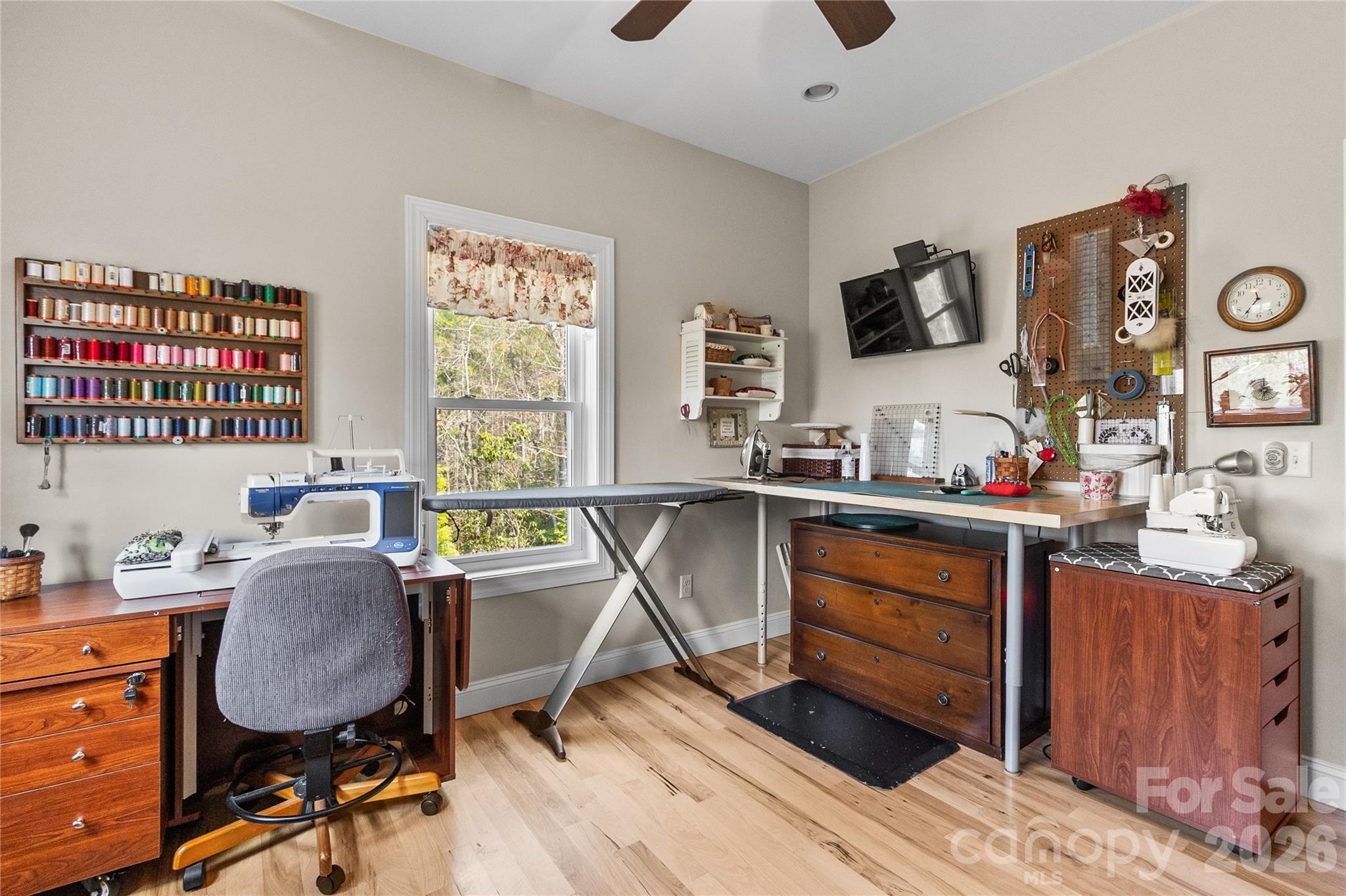 1103 River Ridge Way — Lenoir