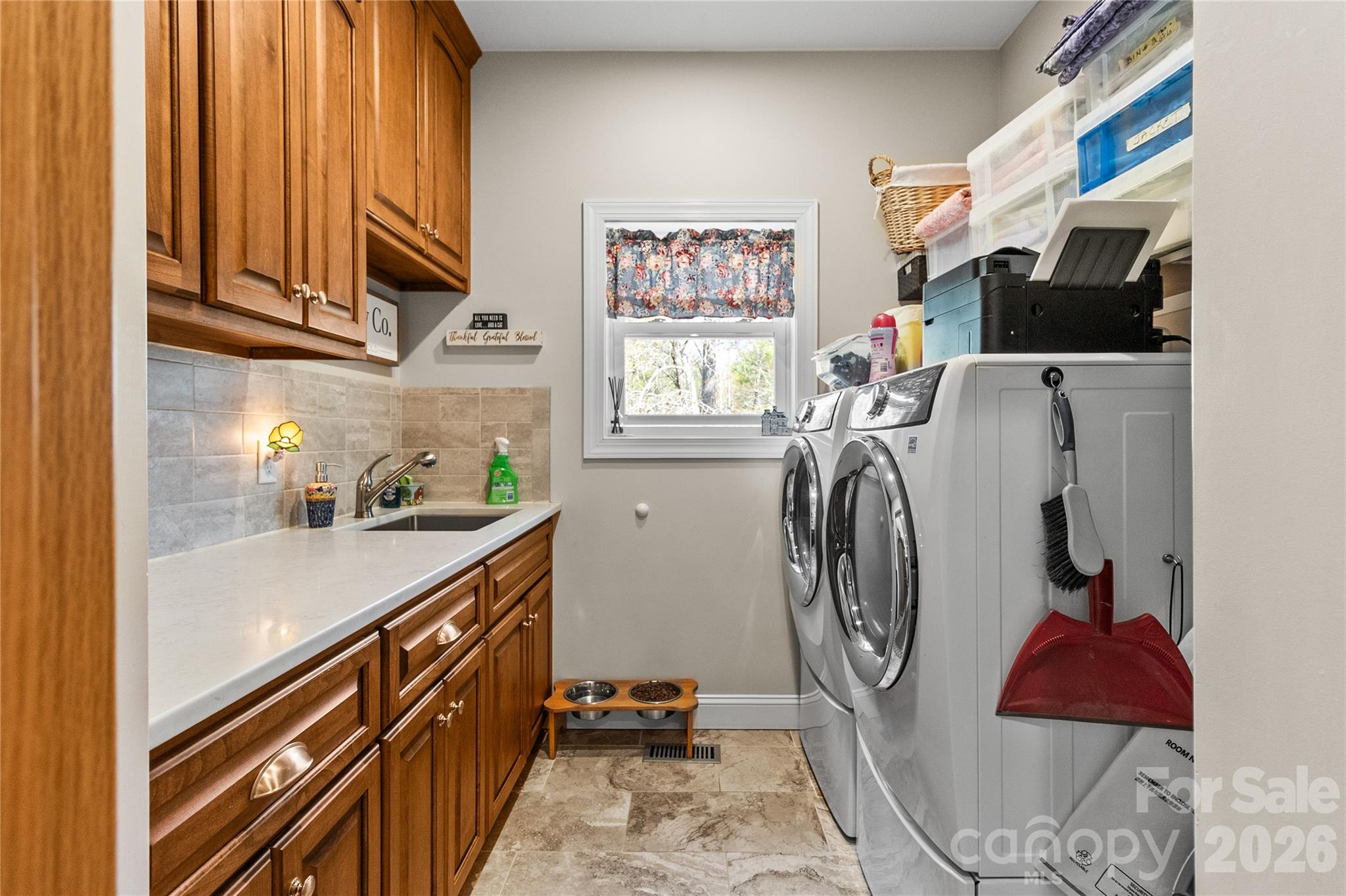 1103 River Ridge Way — Lenoir
