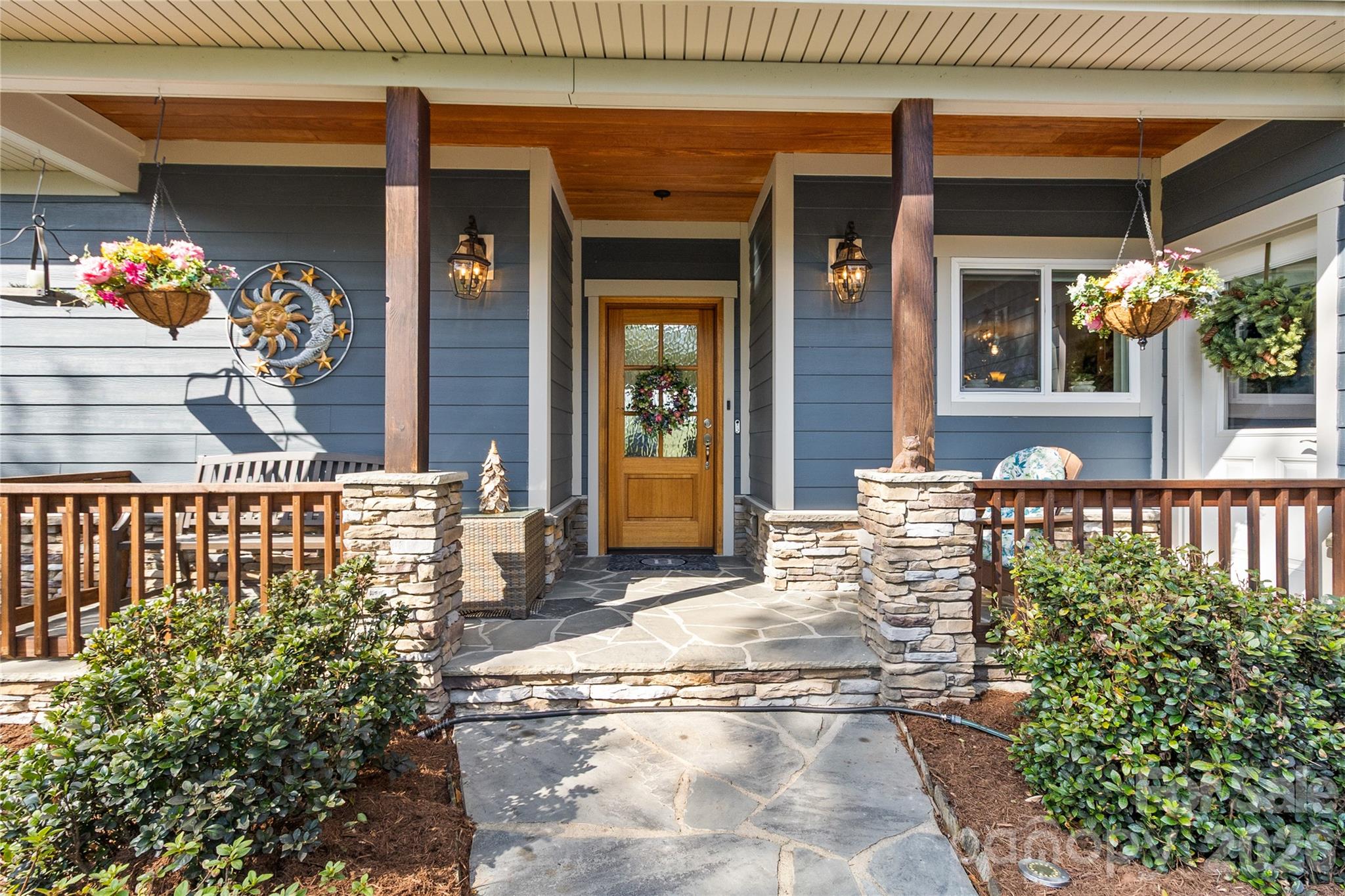 1103 River Ridge Way — Lenoir