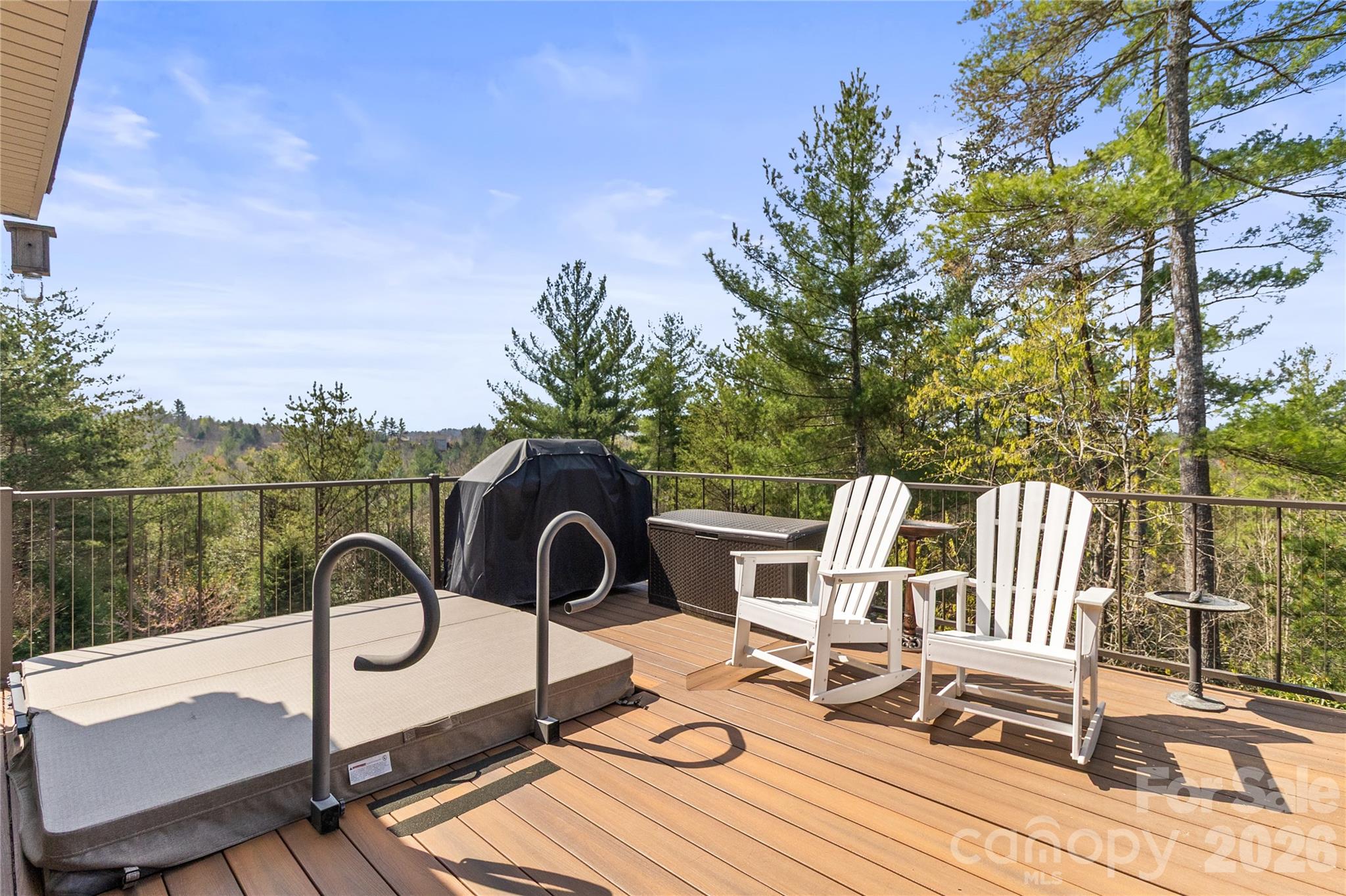 1103 River Ridge Way — Lenoir