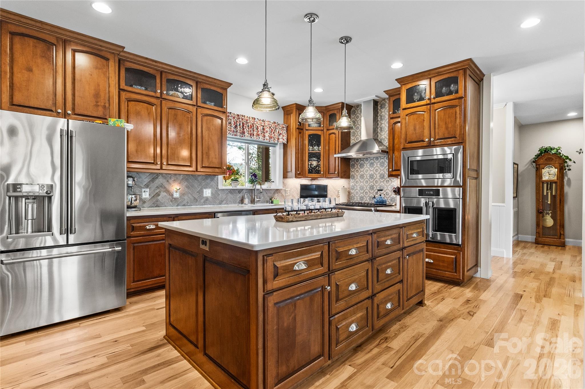 1103 River Ridge Way — Lenoir