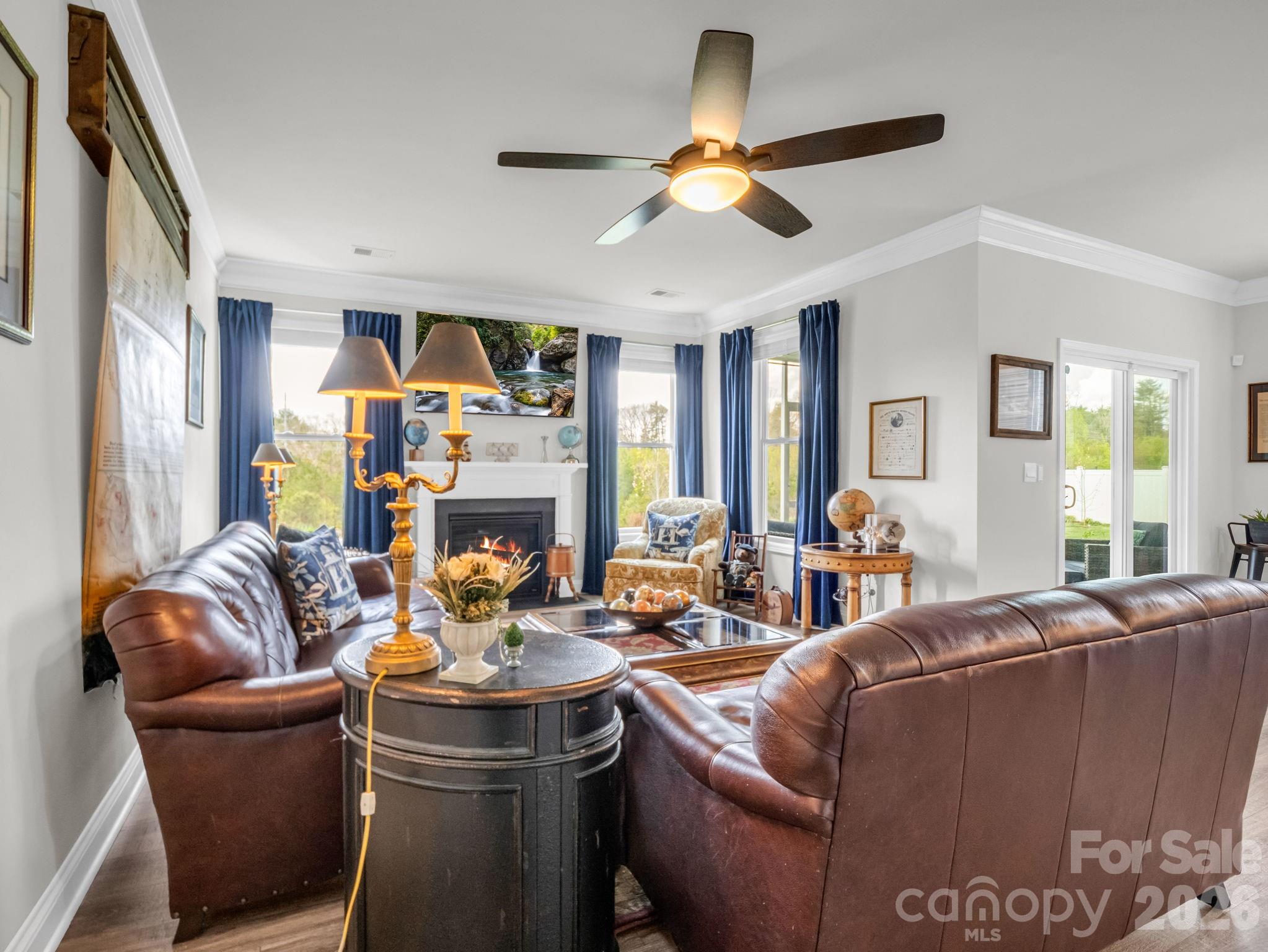 255 Fox Cove Road — Hendersonville