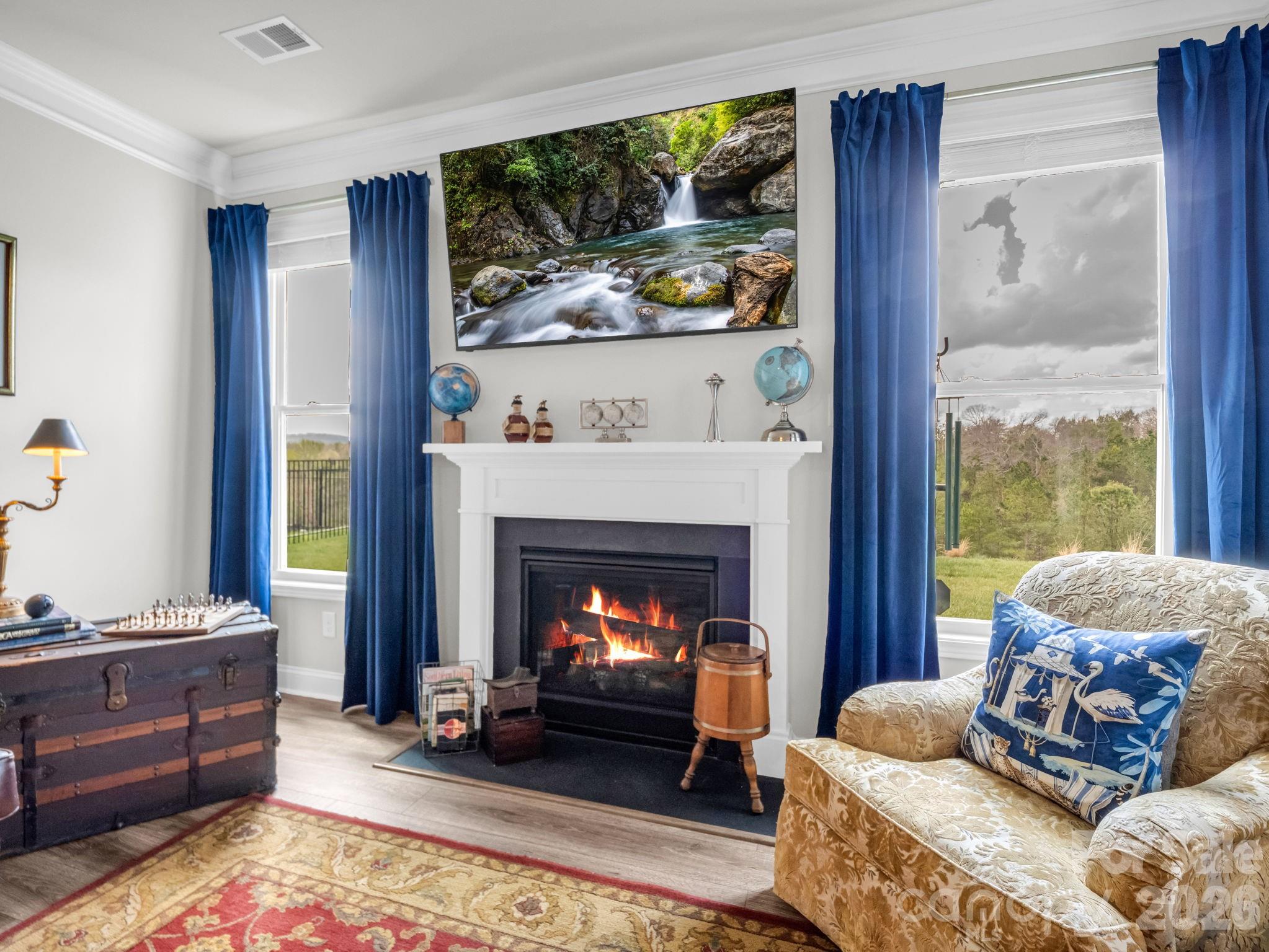 255 Fox Cove Road — Hendersonville