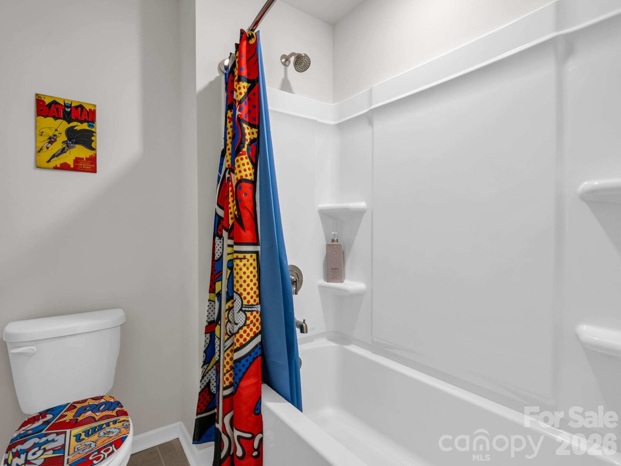 255 Fox Cove Road — Hendersonville