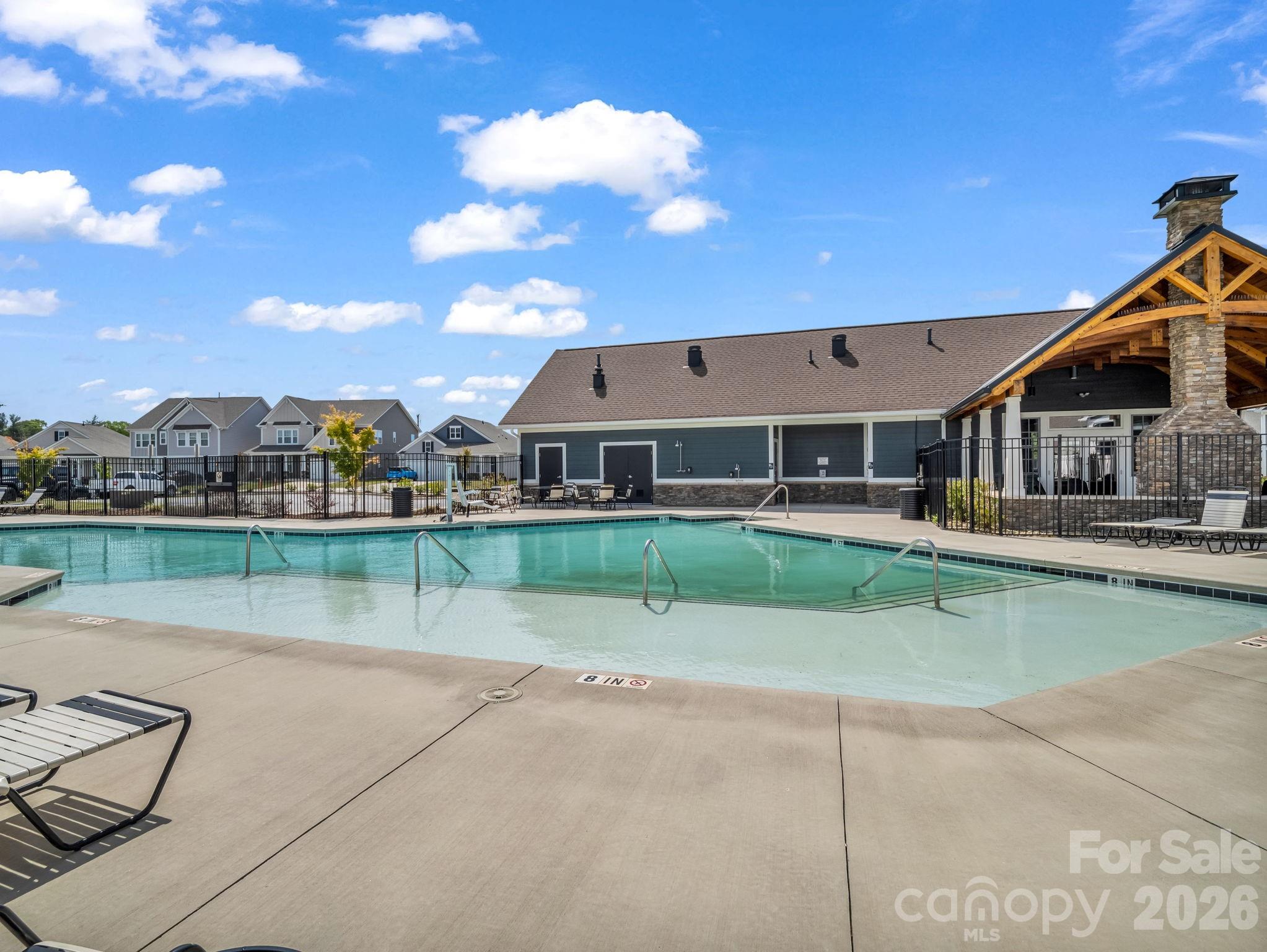 255 Fox Cove Road — Hendersonville