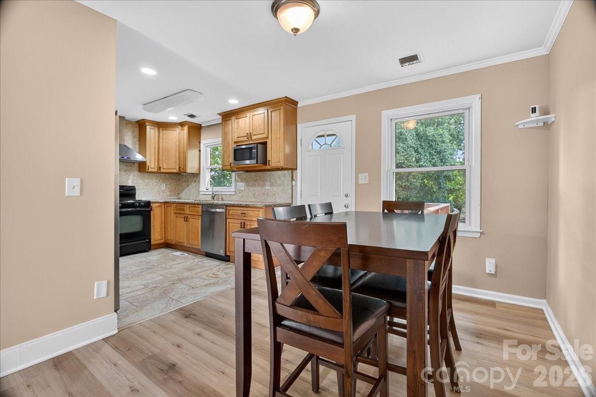 2221 Ludlow Drive — Charlotte