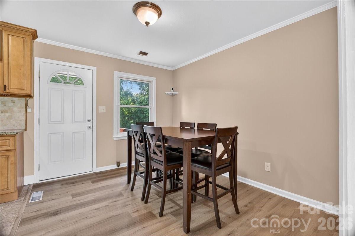 2221 Ludlow Drive — Charlotte