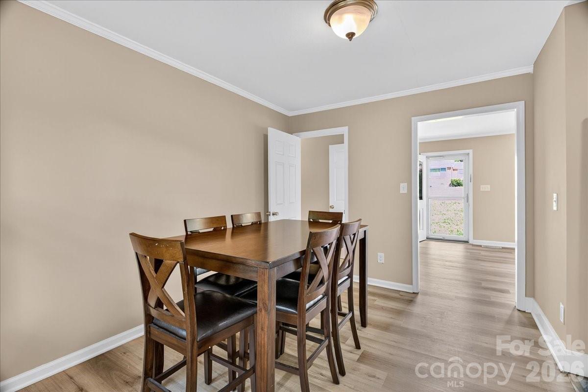 2221 Ludlow Drive — Charlotte