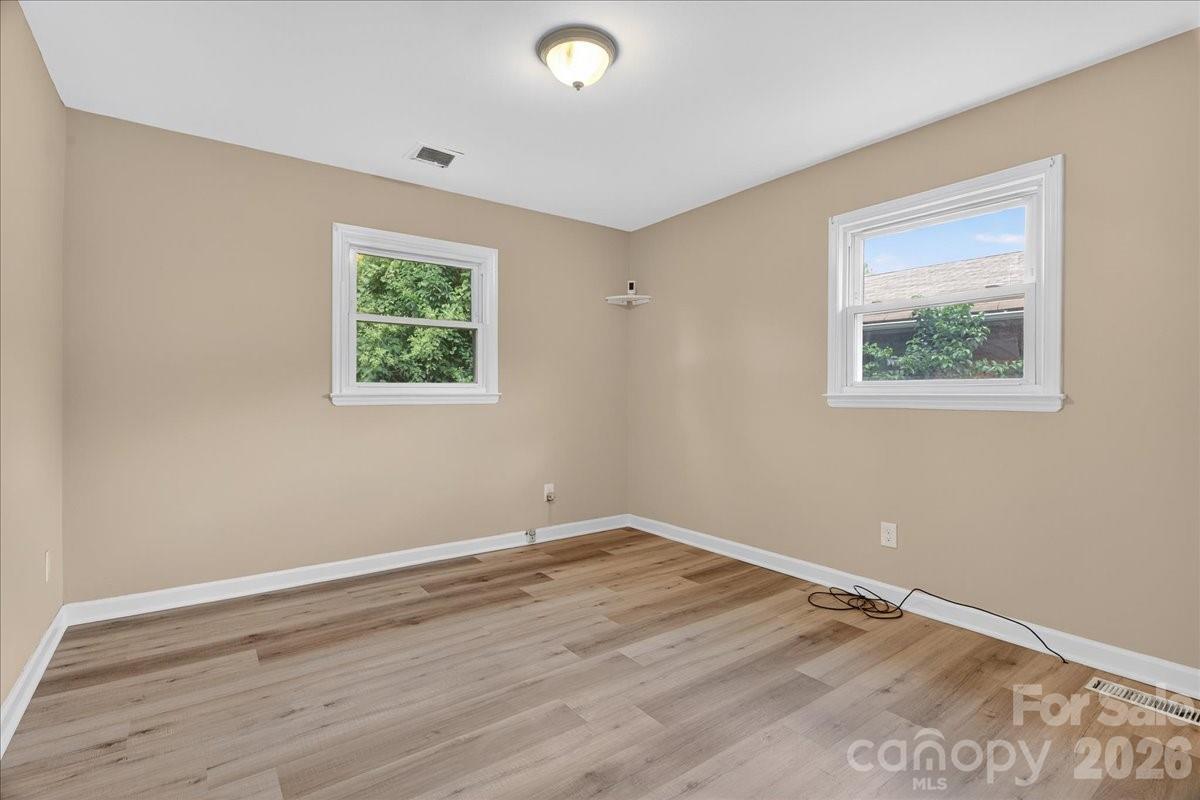 2221 Ludlow Drive — Charlotte