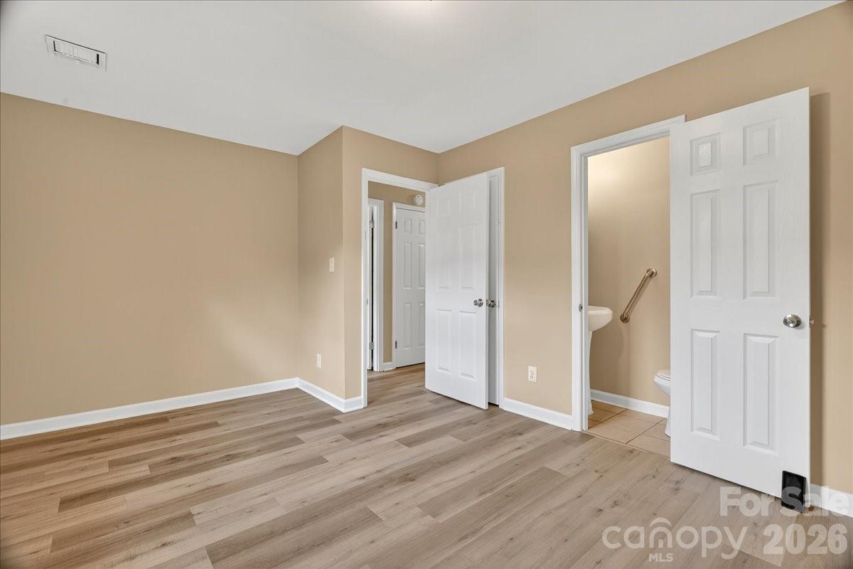 2221 Ludlow Drive — Charlotte