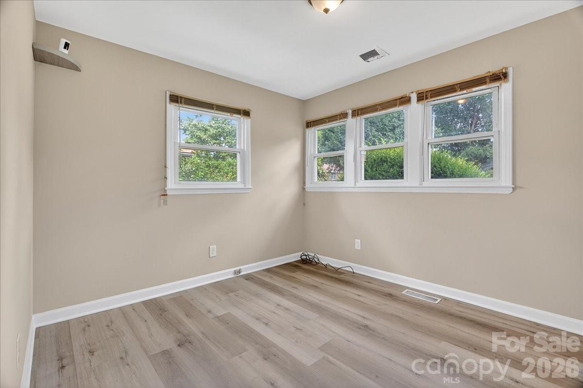 2221 Ludlow Drive — Charlotte
